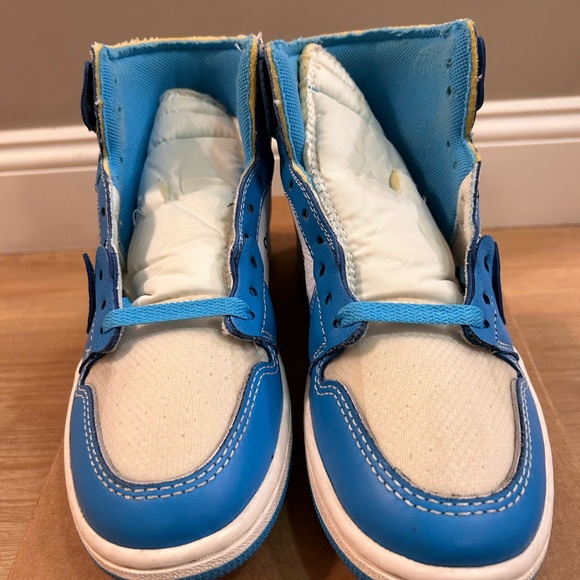 Sold…Size 6.5 Jordan x Off-White UNC … view all pics … with replacement box - Picture 2 of 7